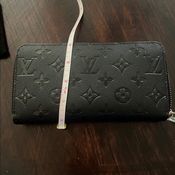 Like NEW Black Embossed Monogram Fashion Wallet. - Picture 5 of 6